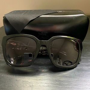 🛑SOLD- COACH Sunglasses -Black